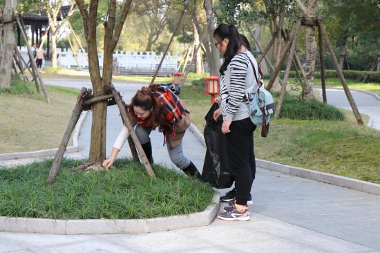 http://www.sthu.cn/_upload/article/images/78/41/4be79dae4673a3f2a67531799605/4ec28a77-ddc9-477b-8920-3bbd526d9995.jpg